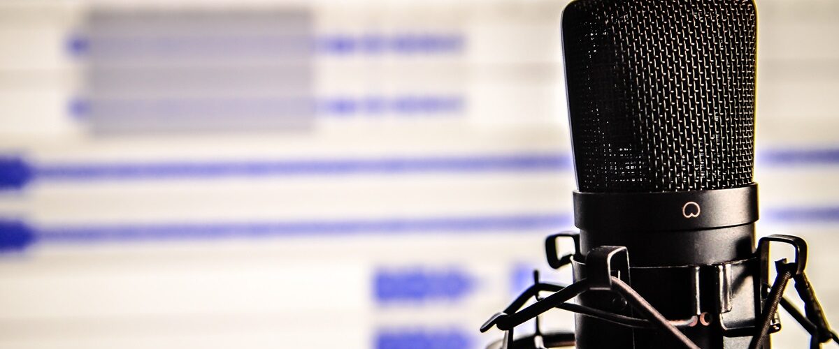 Theangryteddy microphone 338481 1200x500