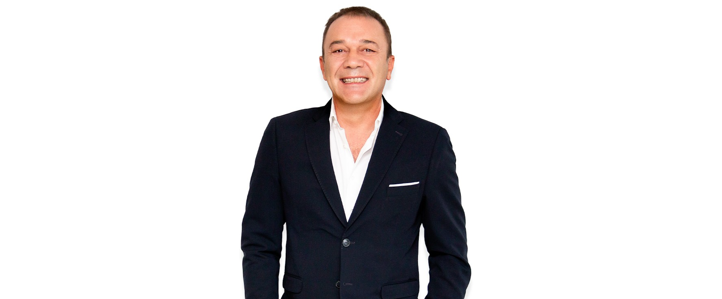 Angelo Baiguini rassicura gli ascoltatori di RTL 102.5: «Tornerò presto in onda»