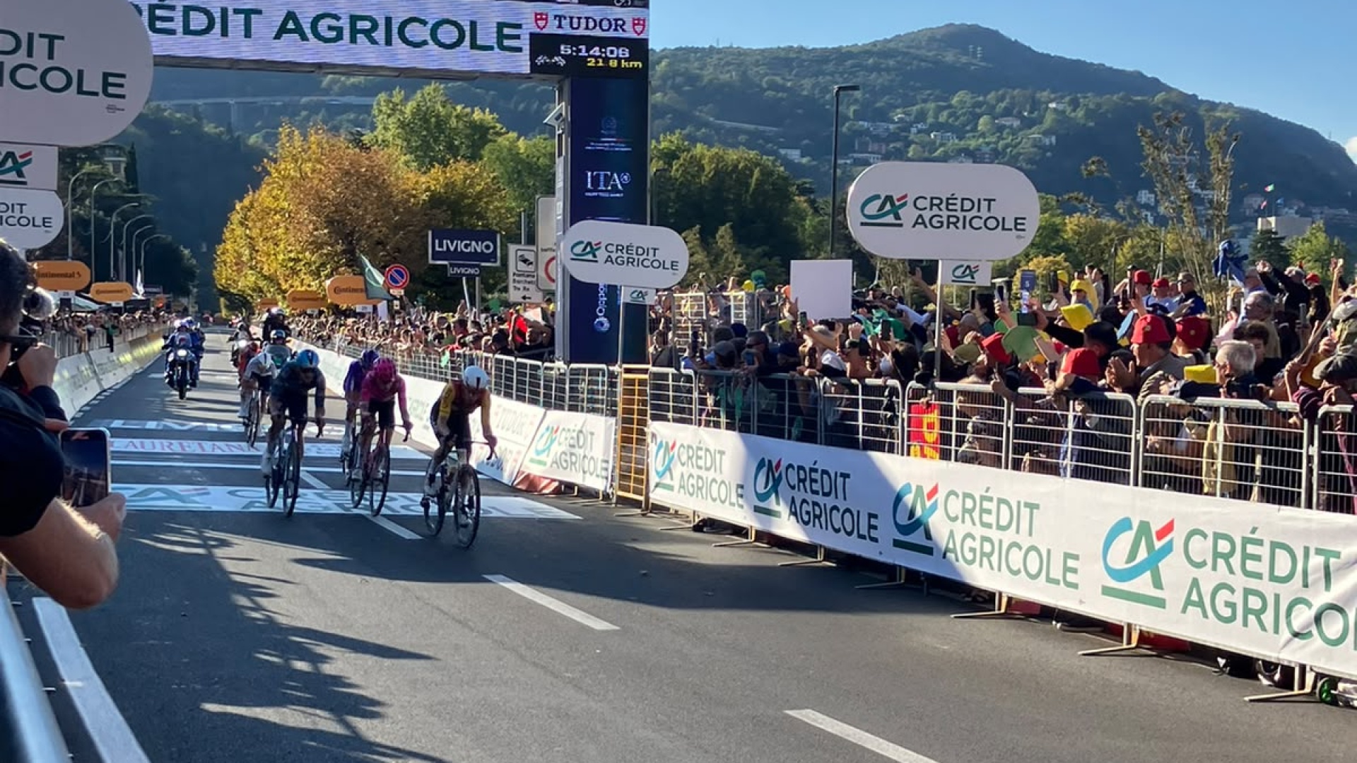 RTL 102.5 racconta "Il Lombardia 2026": trionfa il giovane francese Paul Seixas