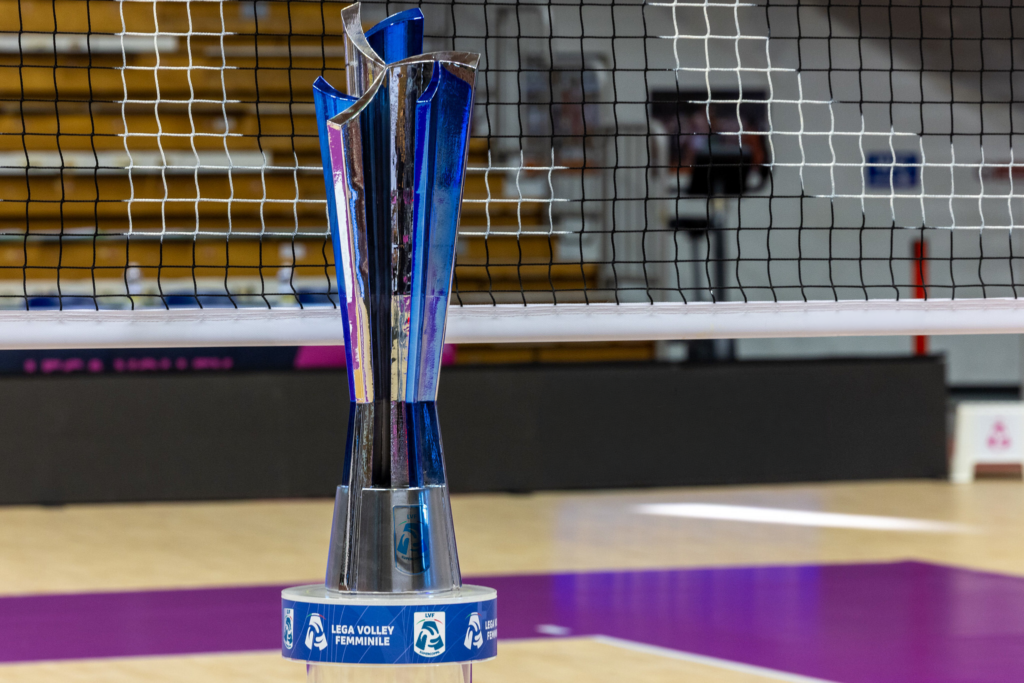 R101 radio ufficiale della Supercoppa di volley femminile: Fabio De Vivo a Bari
